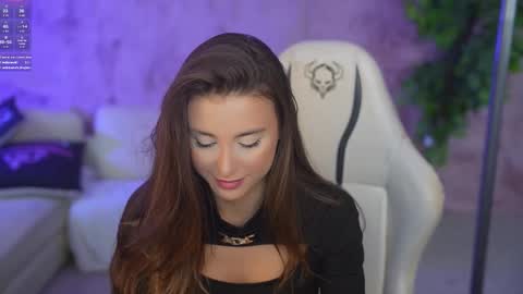 Diamonds Girls online show from 15, 10, 2025