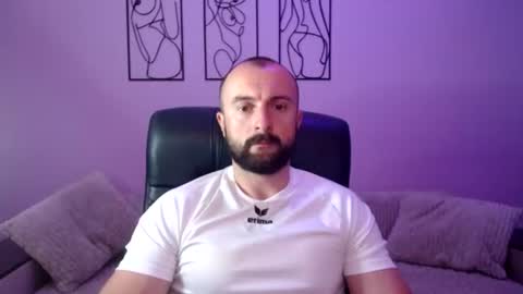 brindlefly69 online show from 26, 6, 2026