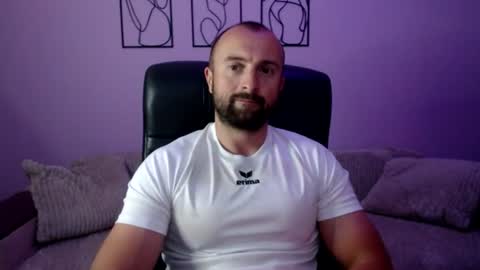 brindlefly69 online show from 30, 6, 2026