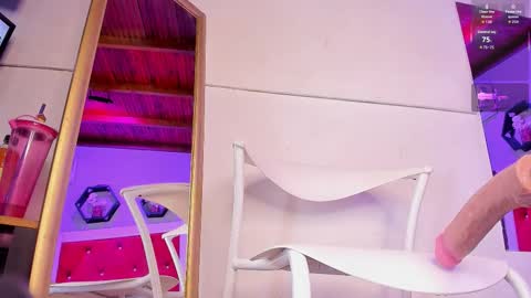 Snapshot of britannyclaire chatting on 10, 11, 2025 BritannyClaire online show from 10, 11, 2025