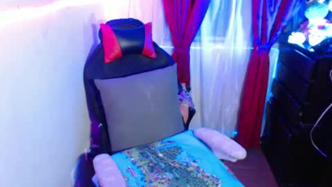 scarleth    follow mee 3 kis online show from 18, 12, 2024