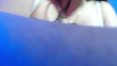 scarleth    follow mee 3 kis online show from 15, 1, 2025