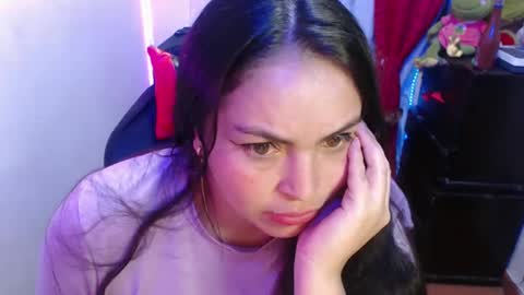 scarleth    follow mee 3 kis online show from 3, 2, 2025