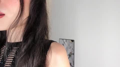 Snapshot of britany__lenox chatting on 19, 9, 2025 britany lenox online show from 19, 9, 2025