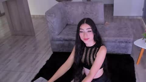 britany lenox online show from 27, 2, 2026