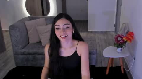 britany lenox online show from 31, 3, 2026