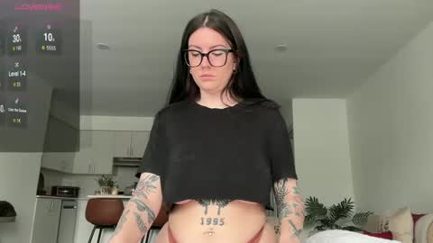BritBrat online show from 27, 12, 2024