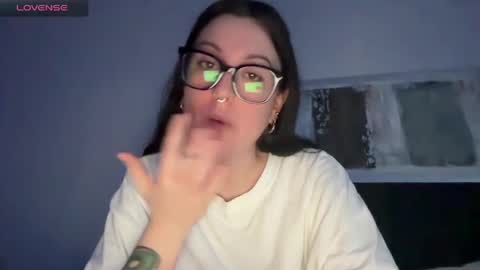 BritBrat online show from 3, 2, 2025