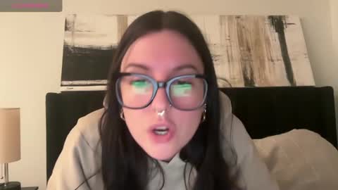 BritBrat online show from 28, 2, 2025