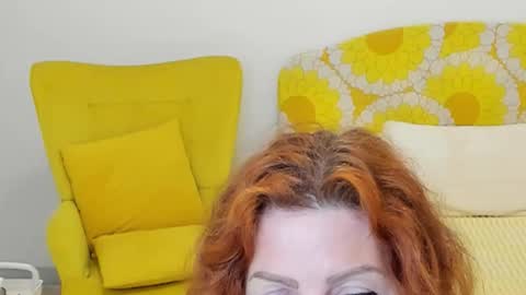 Snapshot of britishmilfpenelope chatting on 9, 2, 2026 Penelope online show from 9, 2, 2026