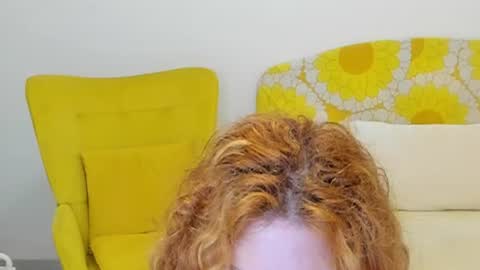 Snapshot of britishmilfpenelope chatting on 23, 7, 2026 Penelope online show from 23, 7, 2026