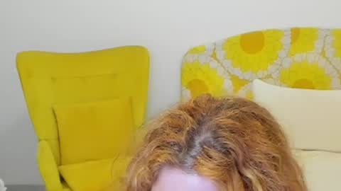 Snapshot of britishmilfpenelope chatting on 2, 8, 2026 Penelope online show from 2, 8, 2026