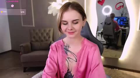 Snapshot of britney_lynch chatting on 14, 2, 2025 Britney online show from 14, 2, 2025