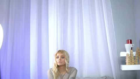 Snapshot of britneyhudson chatting on 15, 1, 2025 britneyhudson online show from 15, 1, 2025