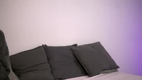 Snapshot of britneyhudson chatting on 10, 10, 2025 britneyhudson online show from 10, 10, 2025