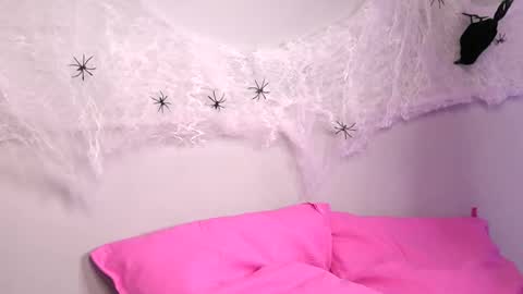 Snapshot of britneyhudson chatting on 31, 10, 2025 britneyhudson online show from 31, 10, 2025