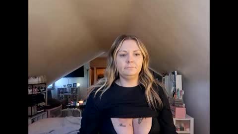 brittanybby23 online show from 23, 11, 2025