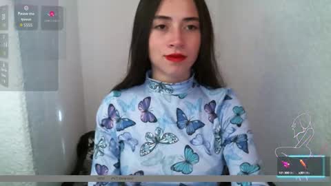 Snapshot of brittanymilan156 chatting on 12, 9, 2025 BRITTANY online show from 12, 9, 2025