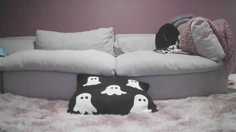 Britt    online show from 31, 12, 2024