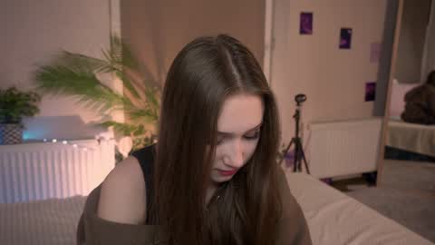 Snapshot of brittbrucker chatting on 4, 2, 2025 Britney online show from 4, 2, 2025