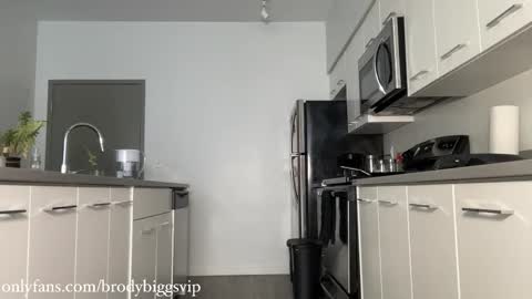 Snapshot of brodybiggs chatting on 1, 3, 2026 Brody Biggs online show from 1, 3, 2026