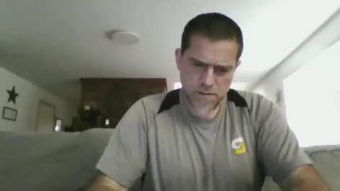 Snapshot of brogansdiet1 chatting on 12, 1, 2026 brogansdiet1 online show from 12, 1, 2026