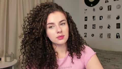 Snapshot of brookchills chatting on 4, 10, 2025 Brook Help me collect 100 reactions online show from 4, 10, 2025