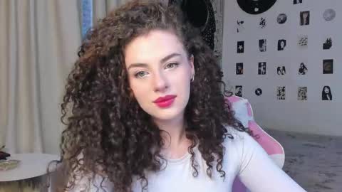 Snapshot of brookchills chatting on 29, 10, 2025 Brook Help me collect 100 reactions online show from 29, 10, 2025