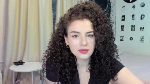 Snapshot of brookchills chatting on 20, 11, 2025 Brook Help me collect 100 reactions online show from 20, 11, 2025