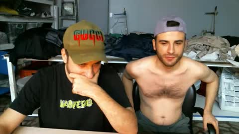 Snapshot of brownhaiir chatting on 3, 10, 2025 brownhaiir online show from 3, 10, 2025