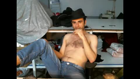 Snapshot of brownhaiir chatting on 31, 10, 2025 brownhaiir online show from 31, 10, 2025