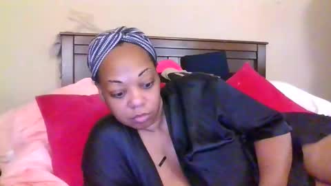 brownroundrenee online show from 1, 6, 2026