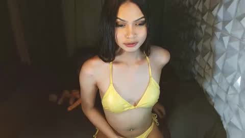 Snapshot of brownsausageroberta chatting on 7, 1, 2025 Roberta GODDESS OF PLEASURE AND SEXUALDESIRE online show from 7, 1, 2025