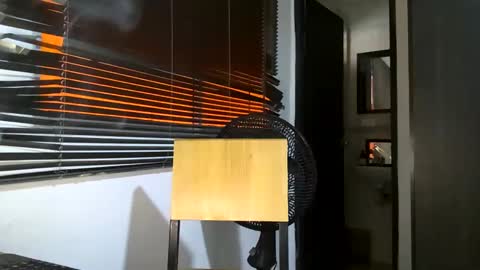 Bruce online show from 5, 2, 2025