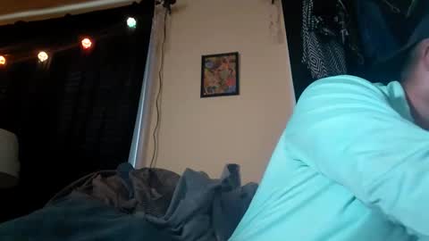 Snapshot of brucejuce666 chatting on 8, 9, 2025 brucejuce666 online show from 8, 9, 2025