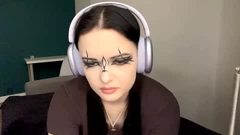 Luna online show from 18, 5, 2026