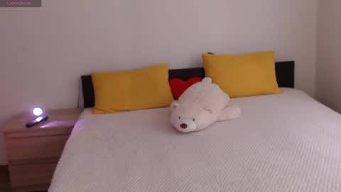 Snapshot of brunettgirl_ chatting on 25, 4, 2026 Ellis online show from 25, 4, 2026