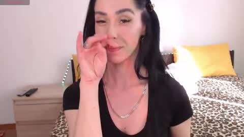 Snapshot of brunettgirl_ chatting on 27, 4, 2026 Ellis online show from 27, 4, 2026