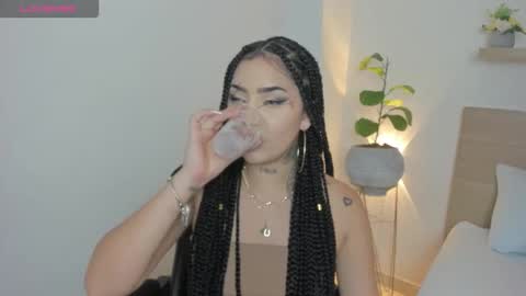 B R U N A online show from 18, 12, 2025