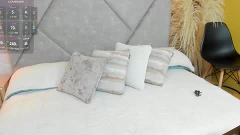 Snapshot of brunnette_sensation chatting on 8, 10, 2025 Linda online show from 8, 10, 2025