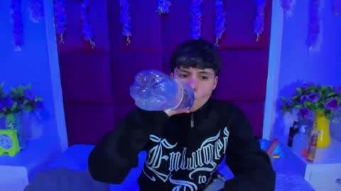 Bruno Cruz online show from 3, 10, 2025