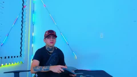 Snapshot of bruno_wild chatting on 27, 9, 2025 Bruno wild online show from 27, 9, 2025