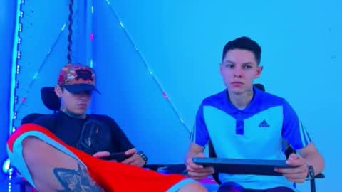 Snapshot of bruno_wild chatting on 18, 10, 2025 Bruno wild online show from 18, 10, 2025