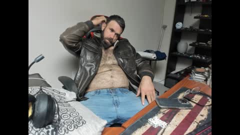 BRUTALMASTER1983 online show from 19, 12, 2024
