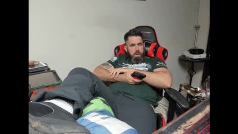 BRUTALMASTER1983 online show from 23, 12, 2025