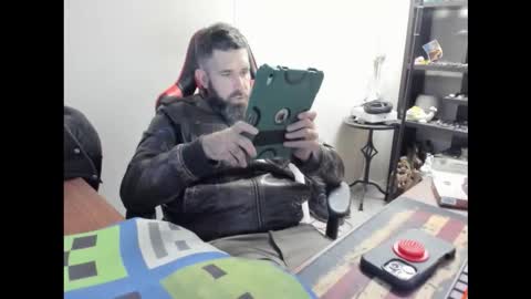 BRUTALMASTER1983 online show from 12, 1, 2026