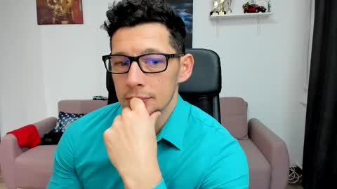 Snapshot of brutusk1 chatting on 15, 2, 2025 Brutus K online show from 15, 2, 2025