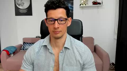 Snapshot of brutusk1 chatting on 7, 3, 2025 Brutus K online show from 7, 3, 2025