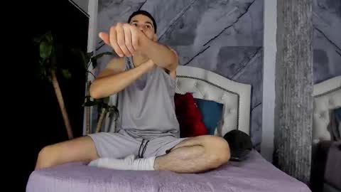 Snapshot of bry_dalton chatting on 18, 11, 2025 Bry Dalton online show from 18, 11, 2025