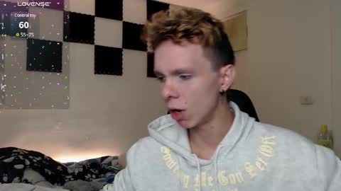 bryamado online show from 4, 1, 2025